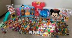 Paquet de jouets Disney Tsum Tsum Stitch Cars Mickey Dumbo Inside Out Lion King et plus encore.