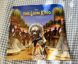 ROI LION MUSICAL DISNEY Lot de 14 pièces du Roi Lion en action live avec catalogue