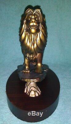 Rare Disney Le Roi Lion, Statue De Service En Bronze Pour 20 Ans De Simba