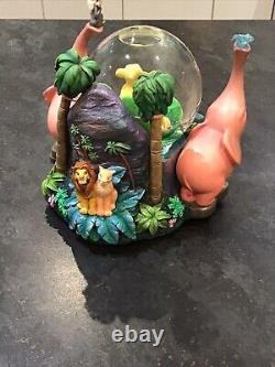 Rare Lion King Disney Musical Snow globe Immaculate WithBox No Marks Chips Cracks 	<br/> 	<br/>
 Rare Lion King Disney Musical Snow globe Immaculate WithBox No Marks Chips Cracks