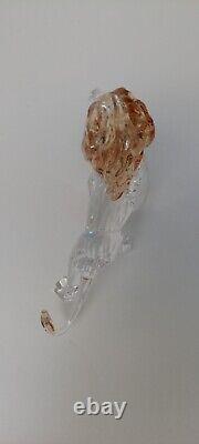 Swarovski Crystal DISNEY LION KING MUFASA 1048265 Mint Rare Retired Boxed translates to 'Swarovski Crystal DISNEY LION KING MUFASA 1048265 État impeccable Rare Retraité Boîte inclus' in French.