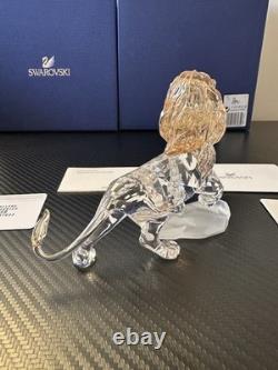 Swarovski Disney Le Roi Lion Mufasa 1048265 – Figurine en cristal retirée de la collection, avec boîte et certificat d’authenticité