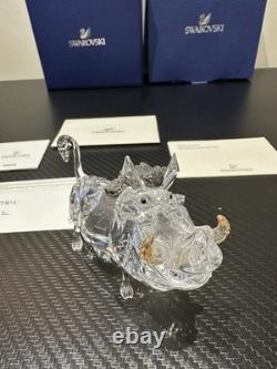 Swarovski Disney Le Roi Lion Pumbaa 1049784 Figurine en cristal retirée avec boîte et certificat d’authenticité