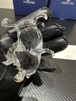 Swarovski Disney Le Roi Lion Pumbaa 1049784 Figurine en cristal retirée avec boîte et certificat d’authenticité