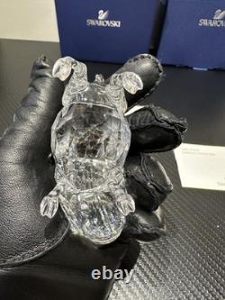 Swarovski Disney Le Roi Lion Pumbaa 1049784 Figurine en cristal retirée avec boîte et certificat d’authenticité
