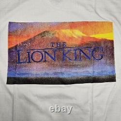 T-shirt de première du film Disney Le Roi Lion pour adulte, taille large, fabriqué aux États-Unis, vintage avec couture unique.