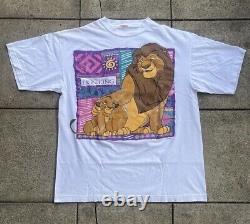 T-shirt promotionnel vintage du film Le Roi Lion de Disney des années 1990