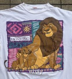 T-shirt promotionnel vintage du film Le Roi Lion de Disney des années 1990