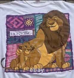 T-shirt promotionnel vintage du film Le Roi Lion de Disney des années 1990