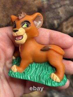 TRÈS RARE ! Figurine vintage Disney Le Roi Lion II La Fierté de Simba Kovu Put N Play