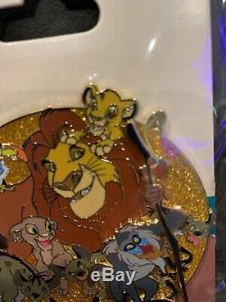 Walt Disney Le Roi Lion Cluster Le 250 Exclusif Pin, Avec Simba Jon Favreau